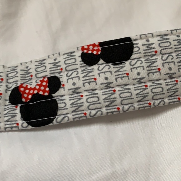 Minnie Mouse camera strap - Picture 2 of 4